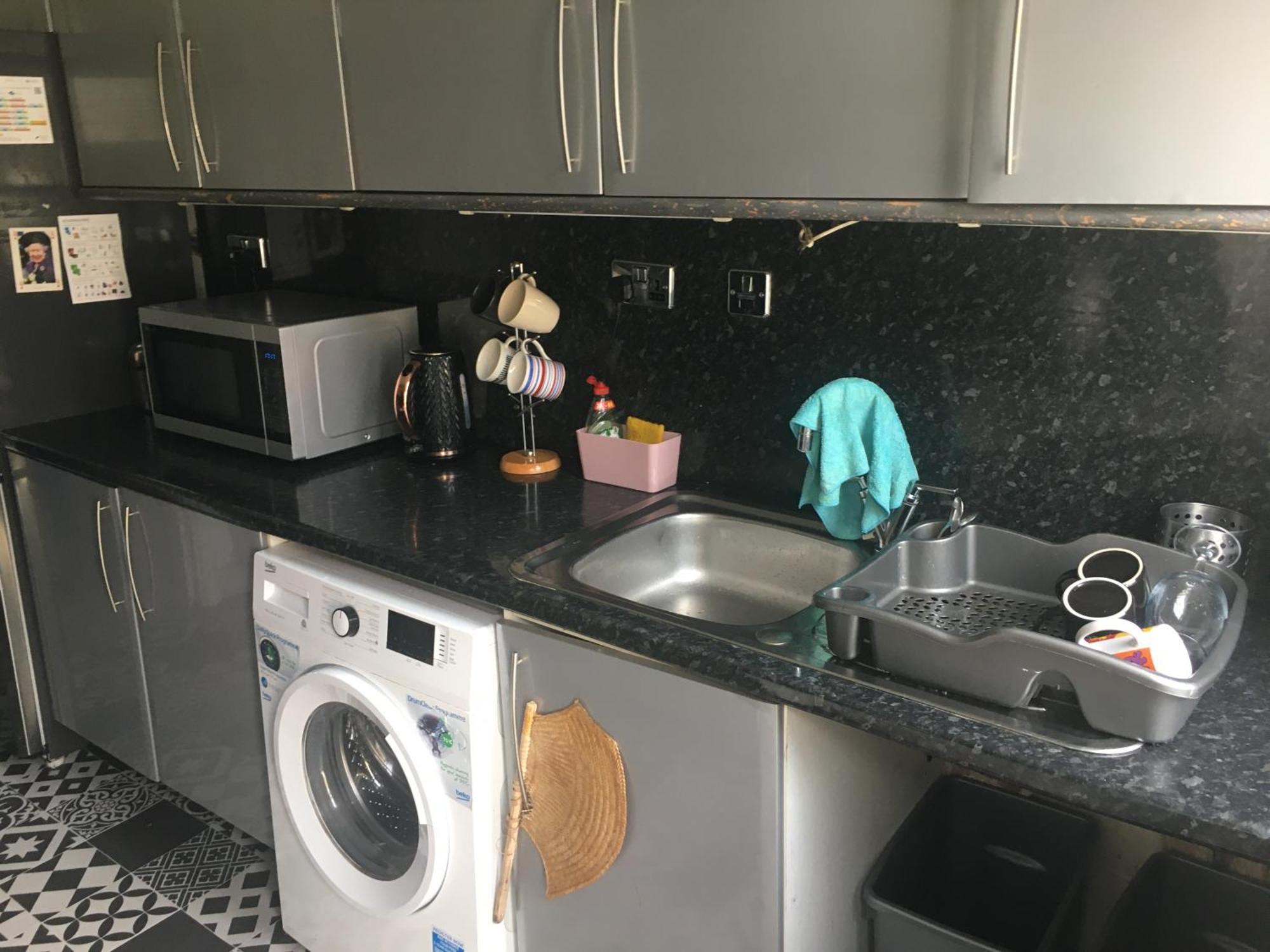 Single Room - Town & University Nearby, 24H Bus, Airport-Linked Μάντσεστερ Εξωτερικό φωτογραφία